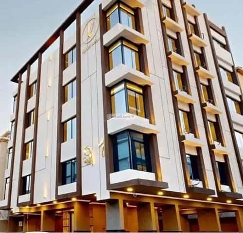 شقة 3 غرف في الروضة 3