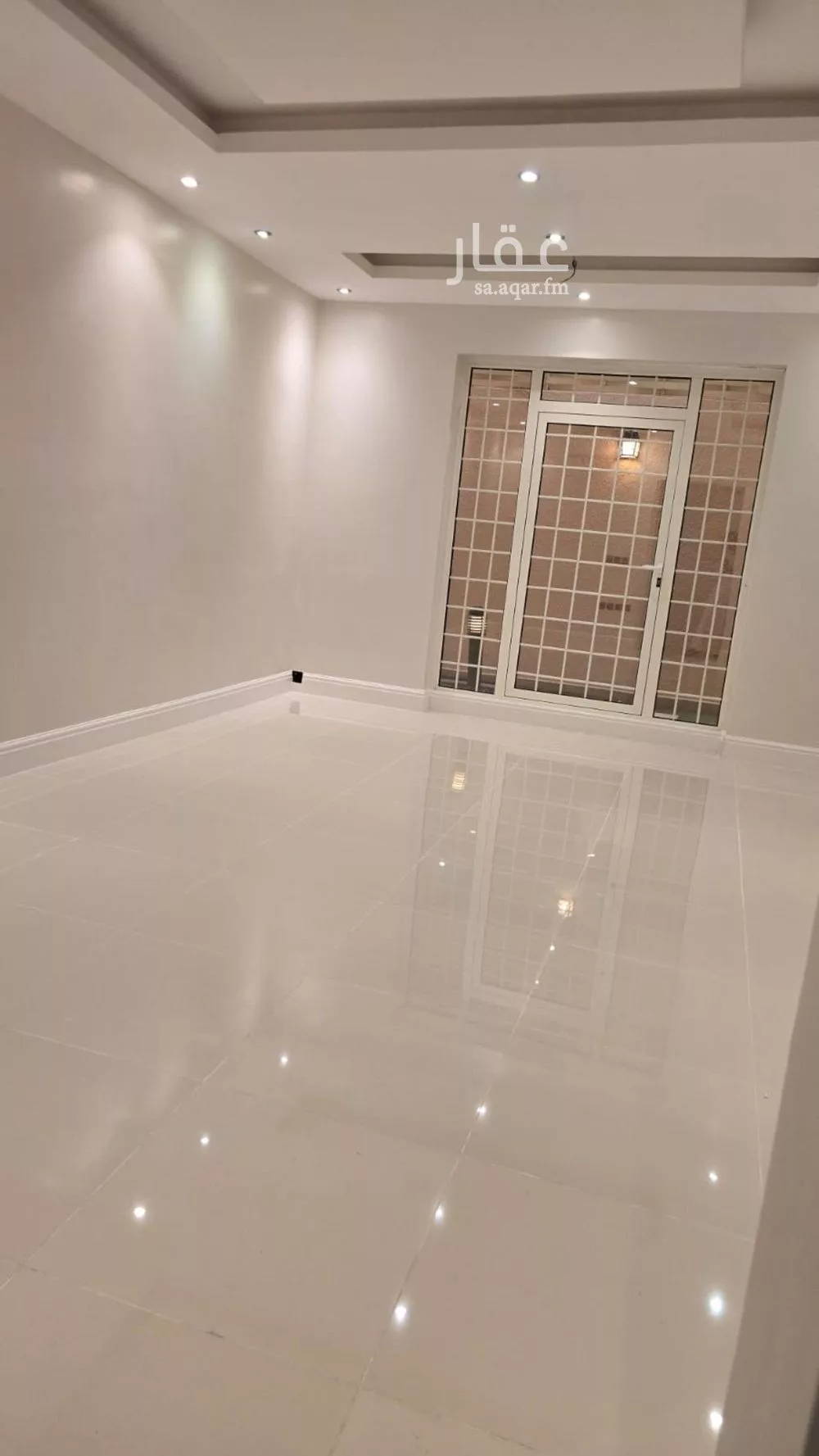 3 bedroom apartment in Al Yasmin 4