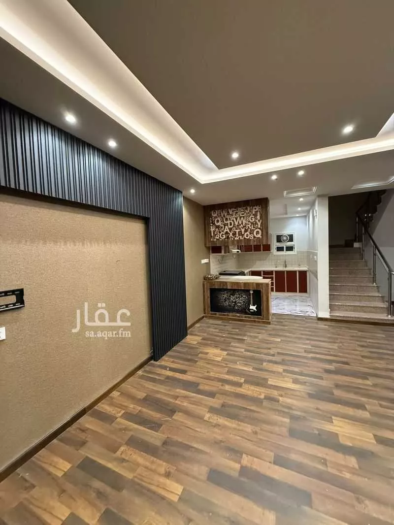 شقة 6 غرف في الندى 10
