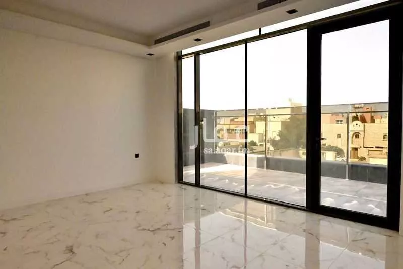 5 bedroom villa in Obhur Al Janoubiah 3