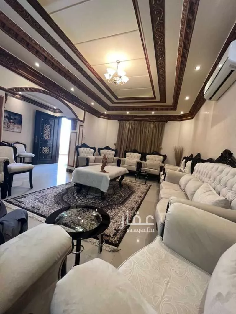 6 bedroom villa in Al Munsiyah 4