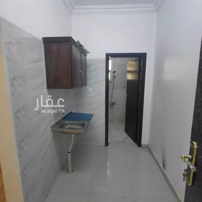 شقة 1 غرف في الرمال 3