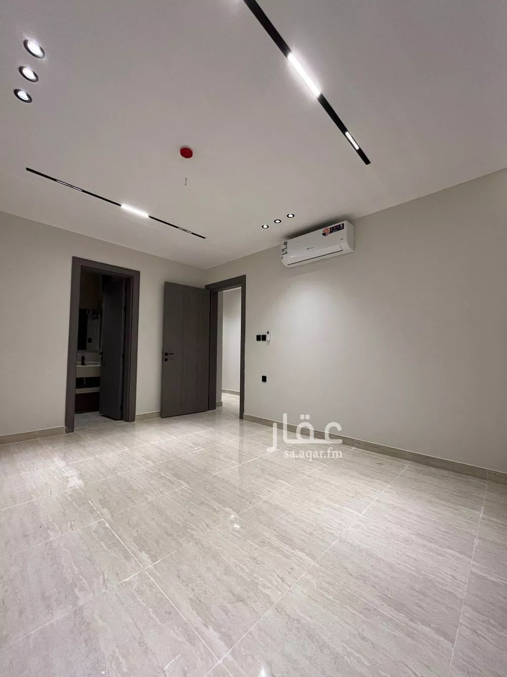 4 bedroom apartment in Al Muntazah, Eastern Province 9