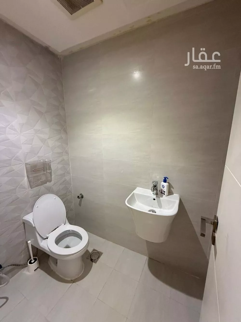 4 bedroom apartment in Qurtubah 12