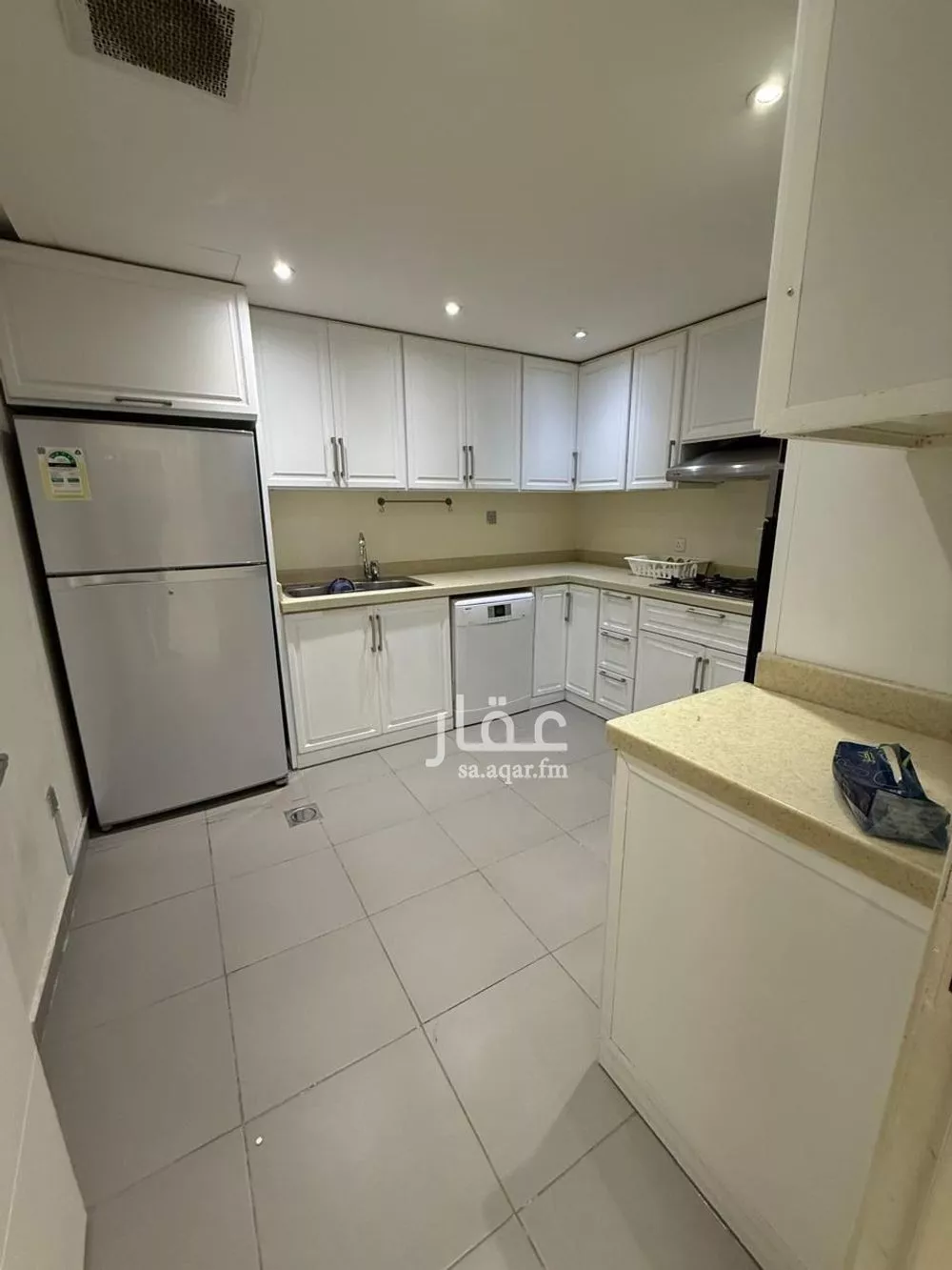 4 bedroom apartment in Qurtubah 10