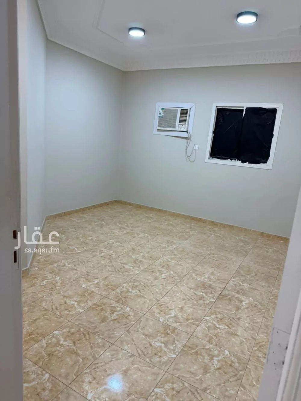 3 bedroom floor in Al Yarmouk 3