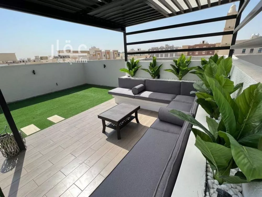 3 bedroom apartment in Al Malqa 12