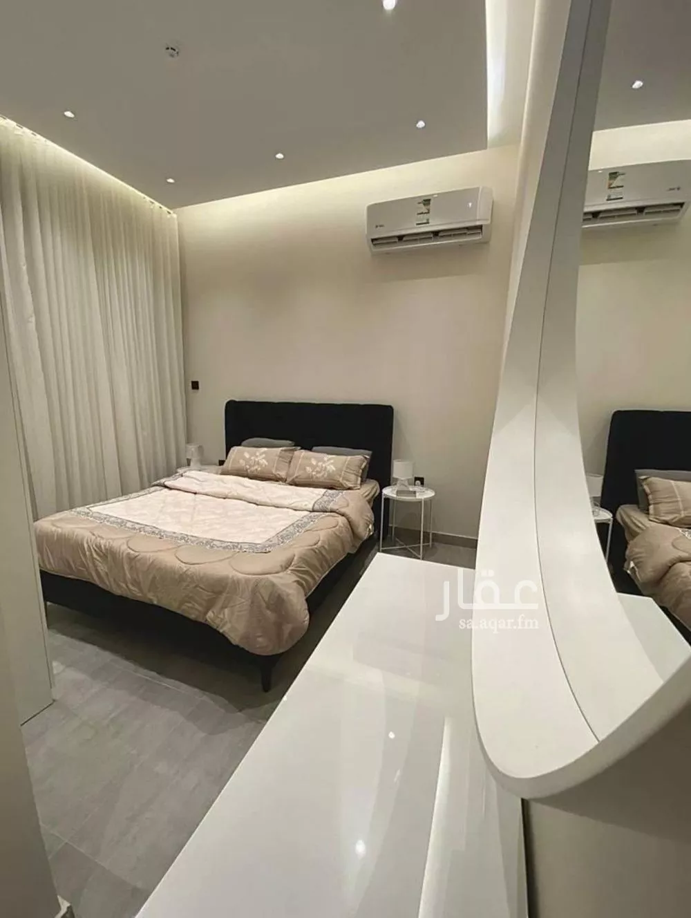 3 bedroom apartment in Al Malqa 7