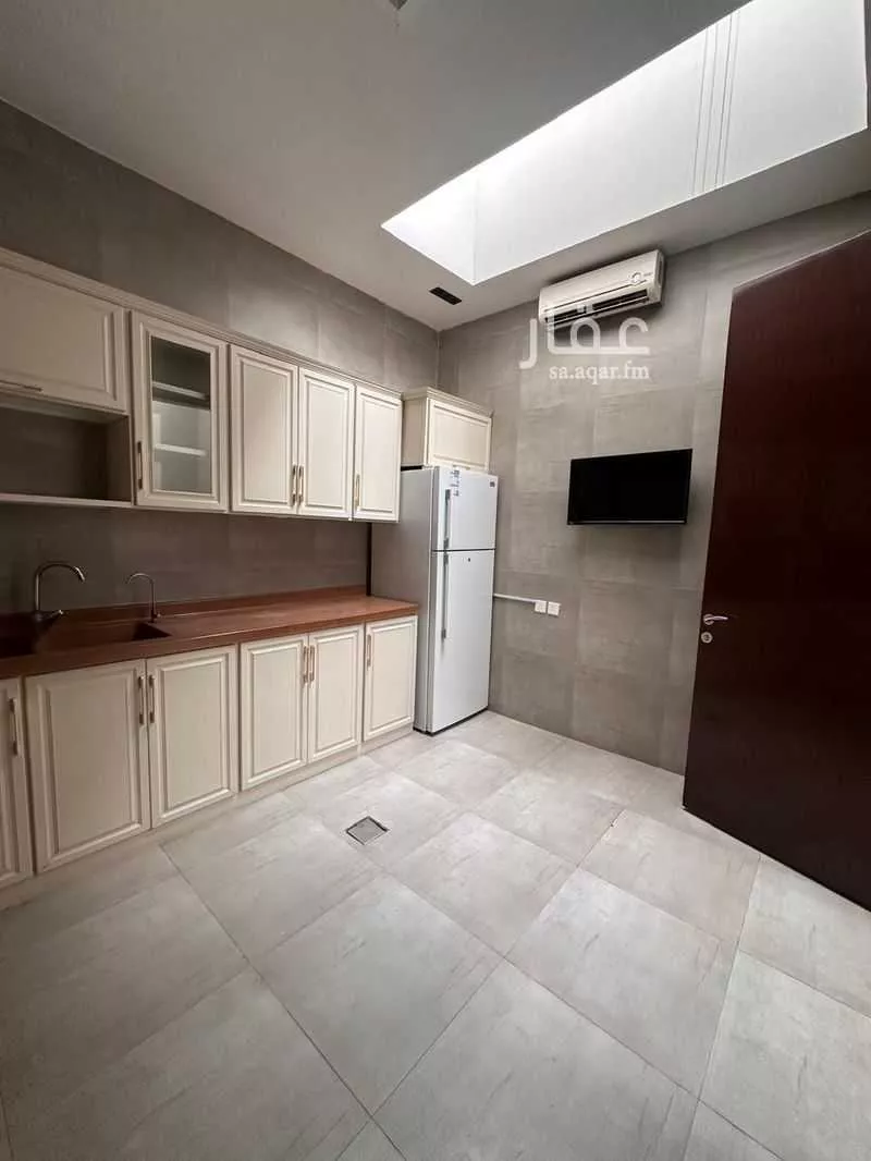5 bedroom villa in Al Uraija Al Gharbiyah 29