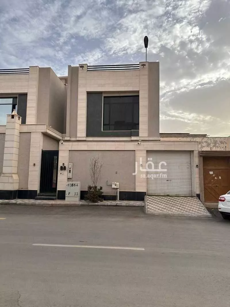 5 bedroom villa in Al Uraija Al Gharbiyah 5