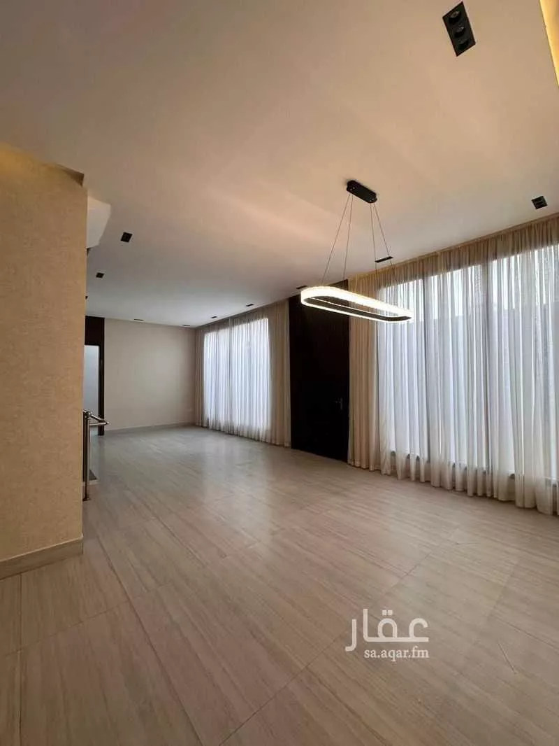 5 bedroom villa in Al Uraija Al Gharbiyah 8