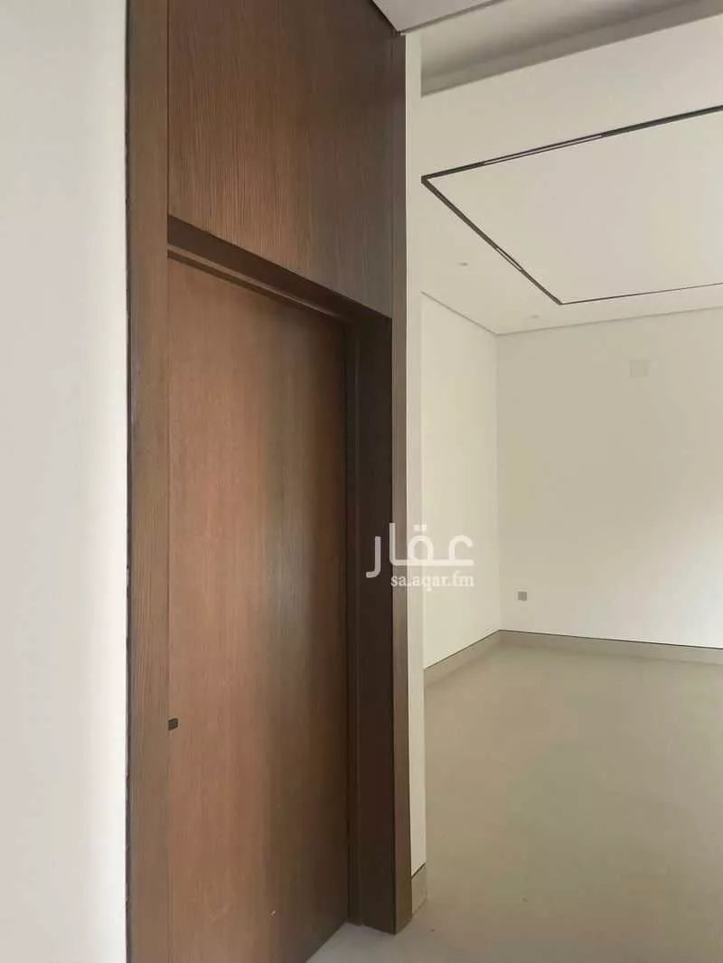 فيلا 6 غرف في الرمال 8