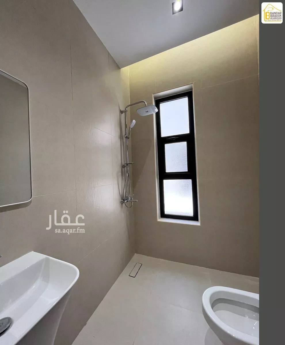 7 bedroom floor in Al Janadriyah 21