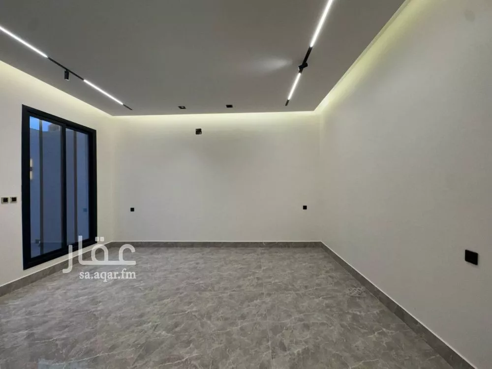 4 bedroom floor in Al Rimal 2