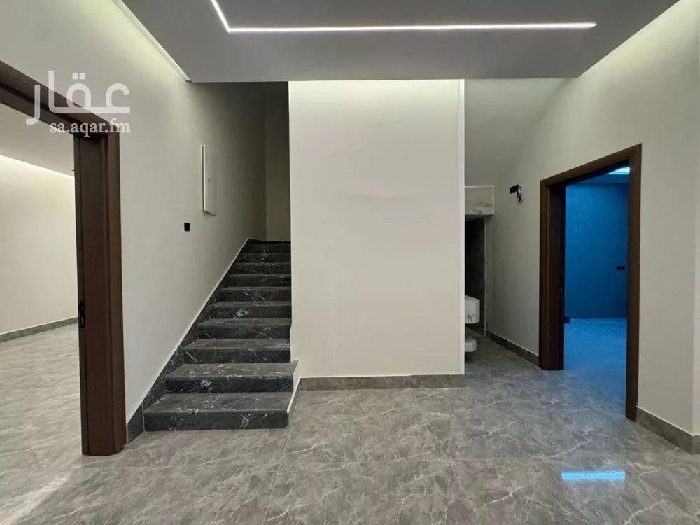 4 bedroom floor in Al Rimal 11