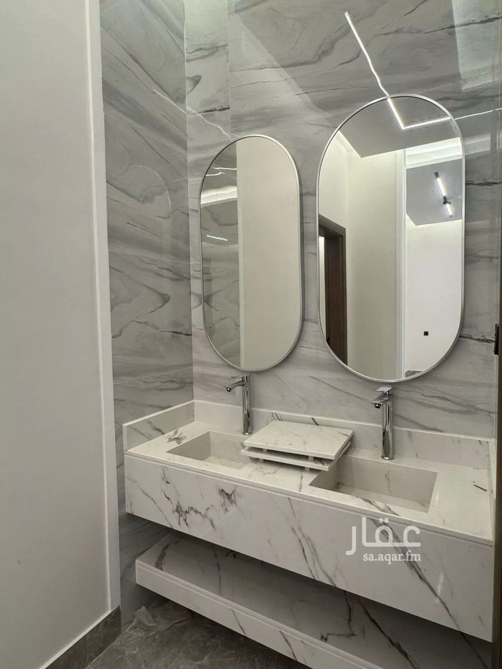 4 bedroom floor in Al Rimal 22