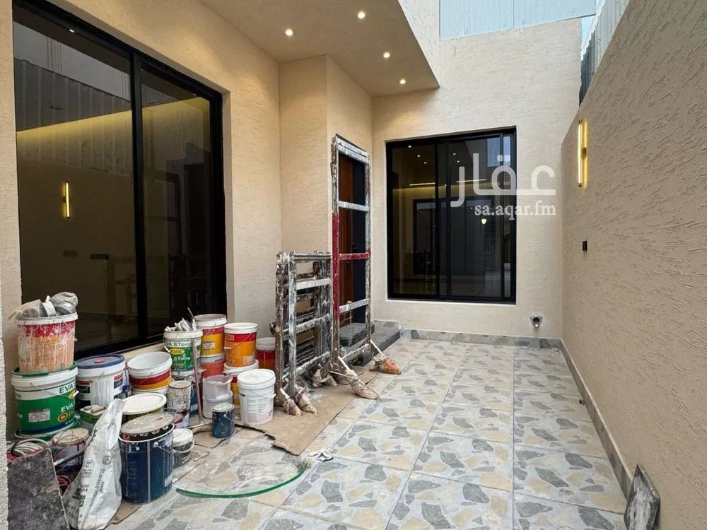 4 bedroom floor in Al Rimal 23