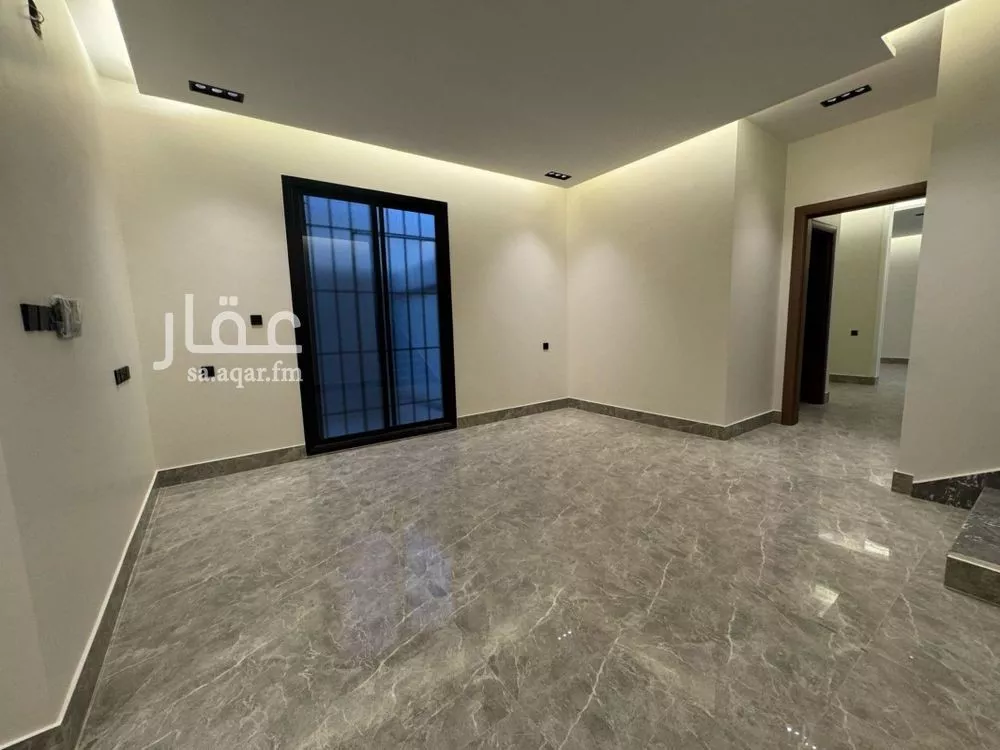 4 bedroom floor in Al Rimal 7