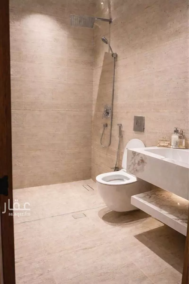 2 bedroom apartment in Al Bahr 8