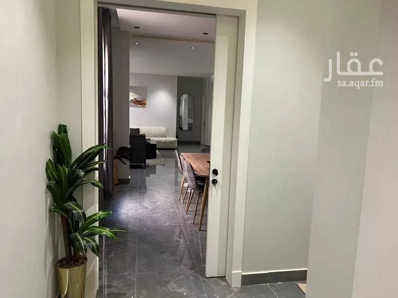 5 bedroom floor in Tuwaiq 7