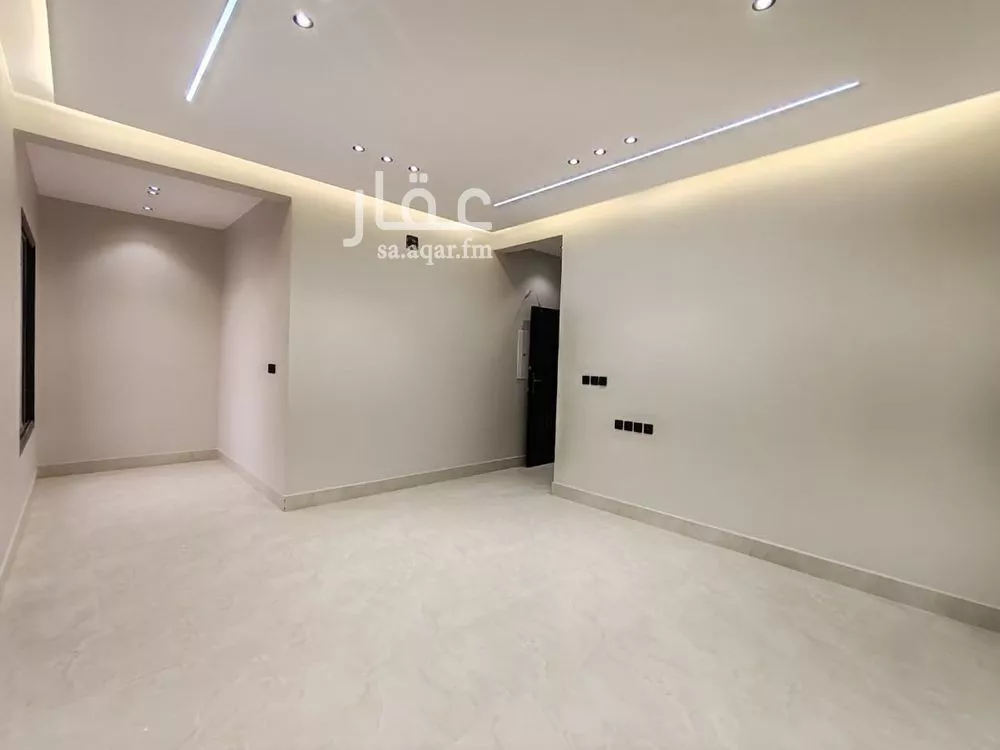 دور 4 غرف في الشرق 14