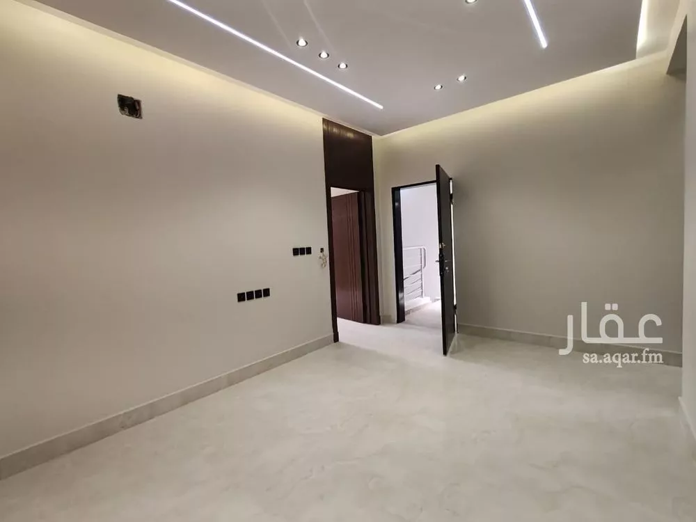 دور 4 غرف في الشرق 18