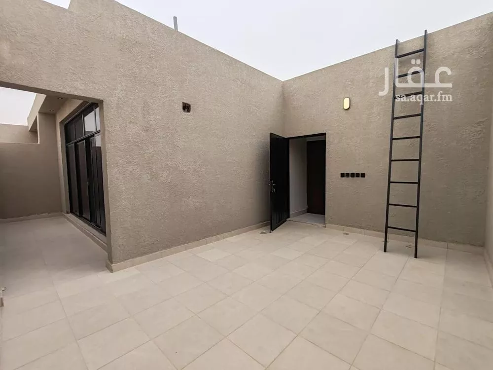 دور 4 غرف في الشرق 25
