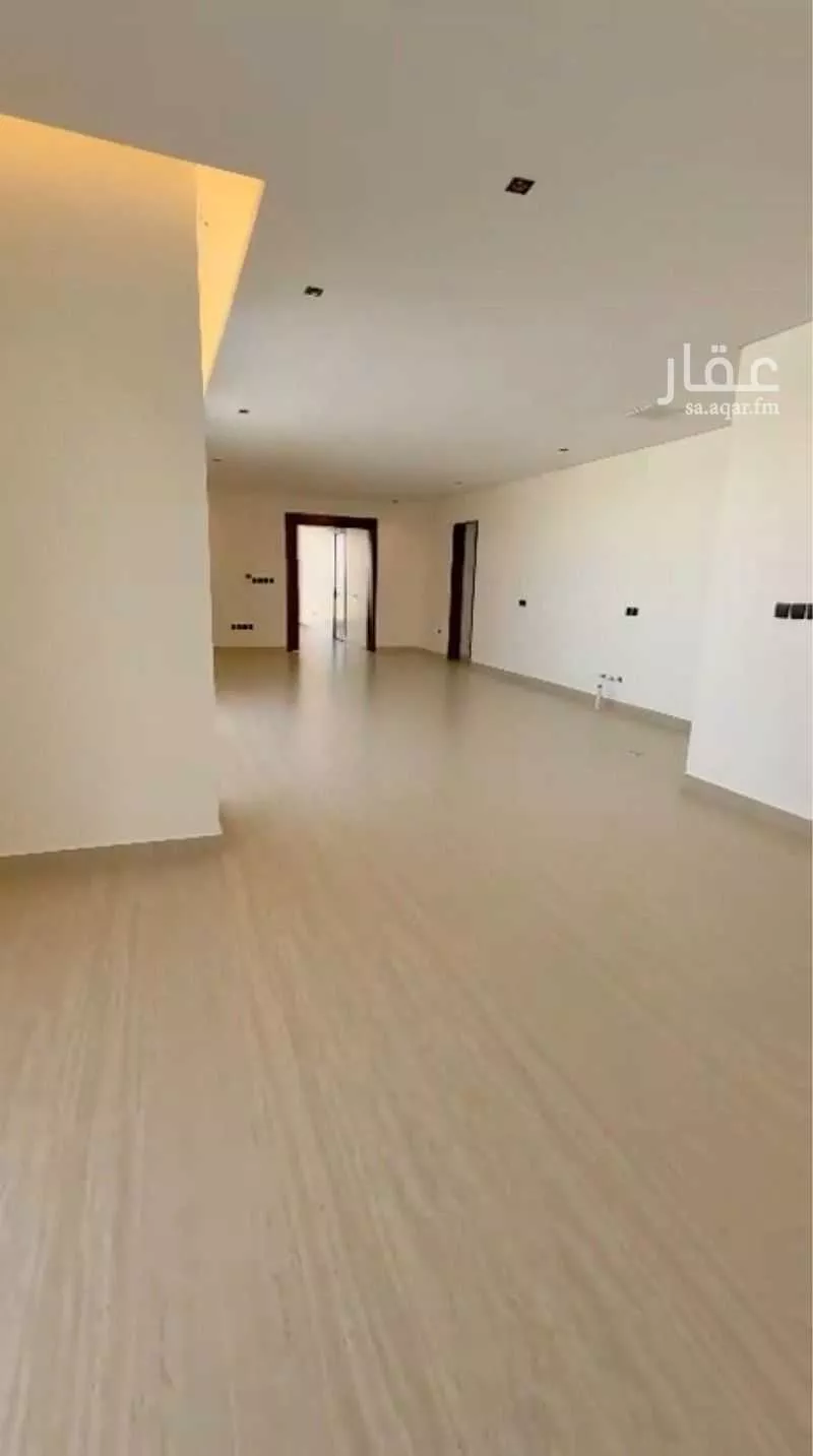 3 bedroom floor in Al Qairawan 5