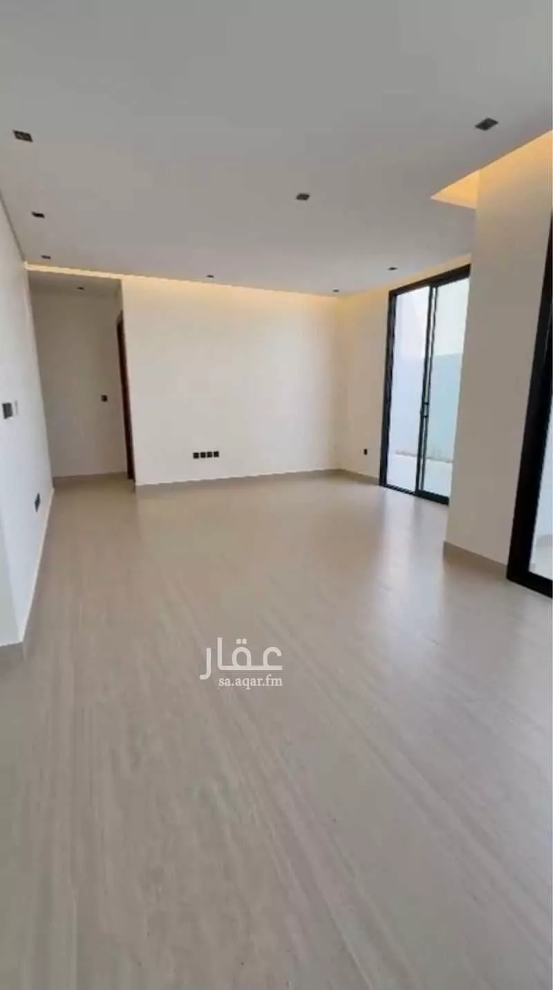 3 bedroom floor in Al Qairawan 7