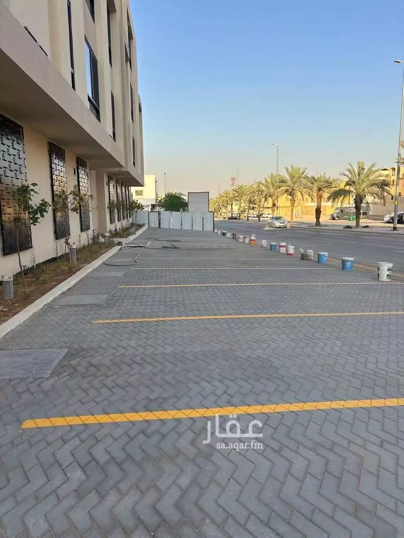 138 sqm building in As Suwaidi 2