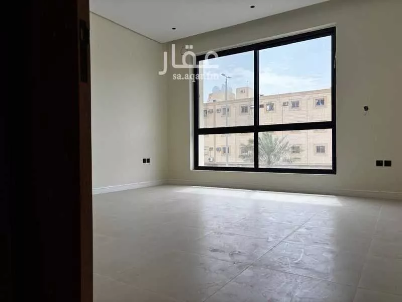 138 sqm building in As Suwaidi 10