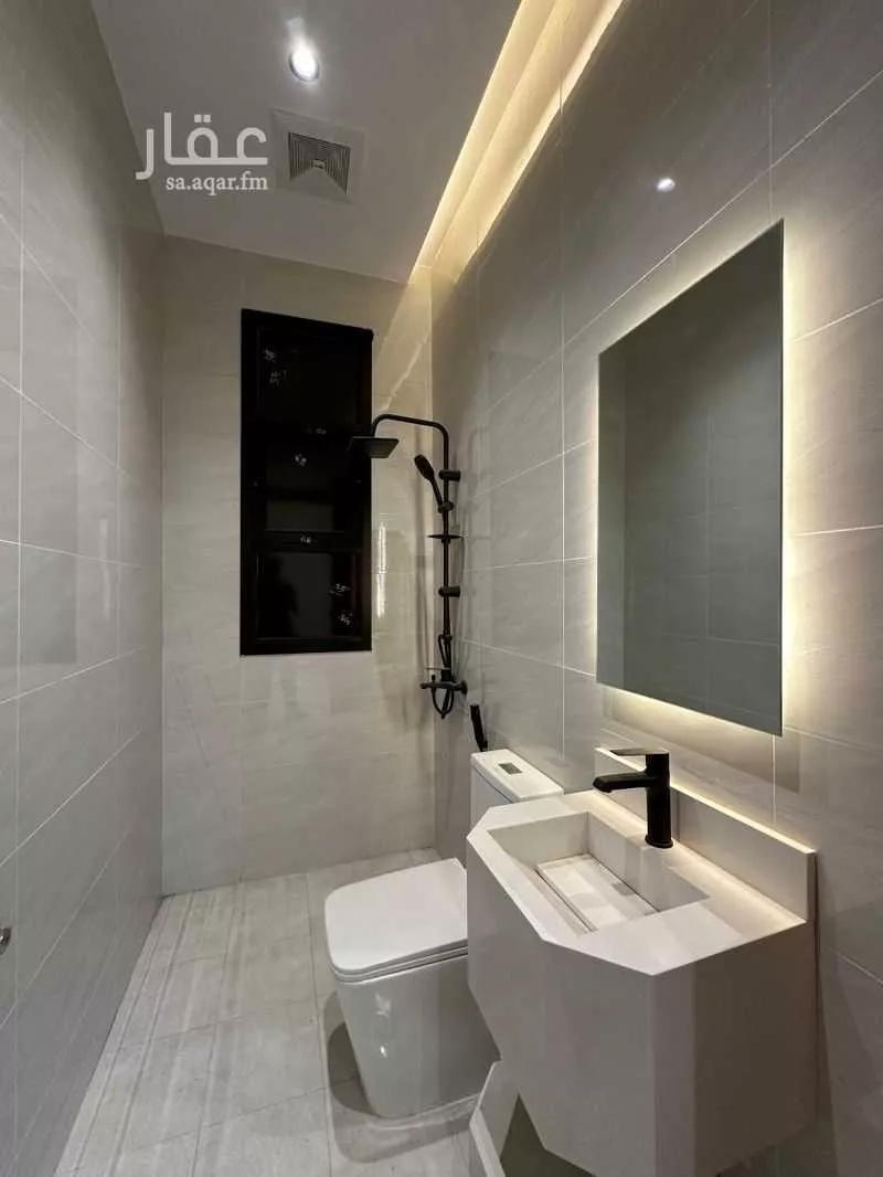 3 bedroom apartment in Al Safa 6