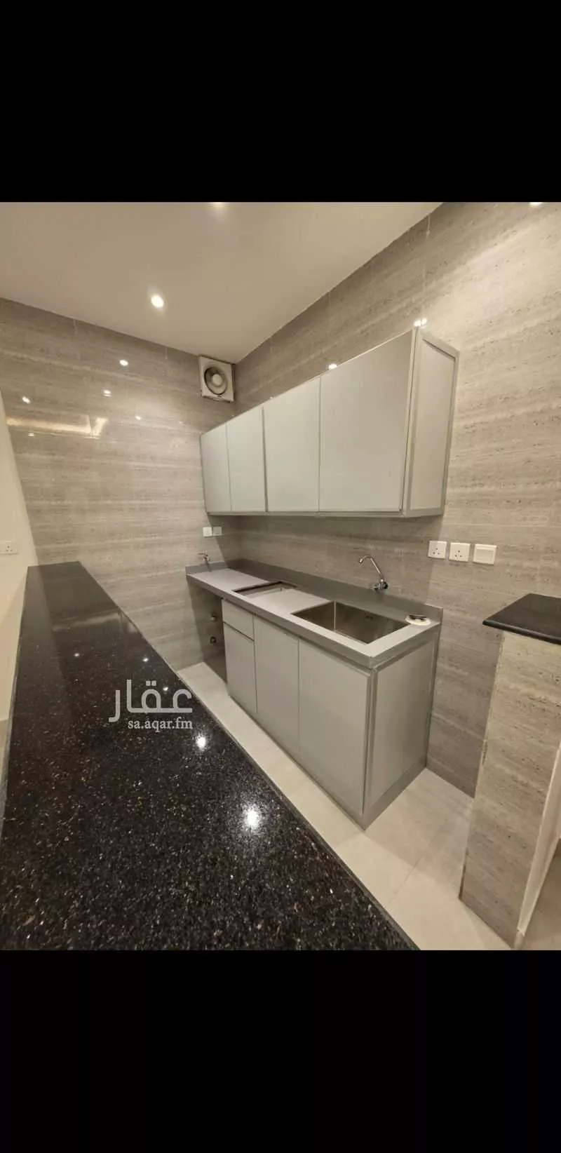 عقار 29 غرف في الفيصلية، جدة 26