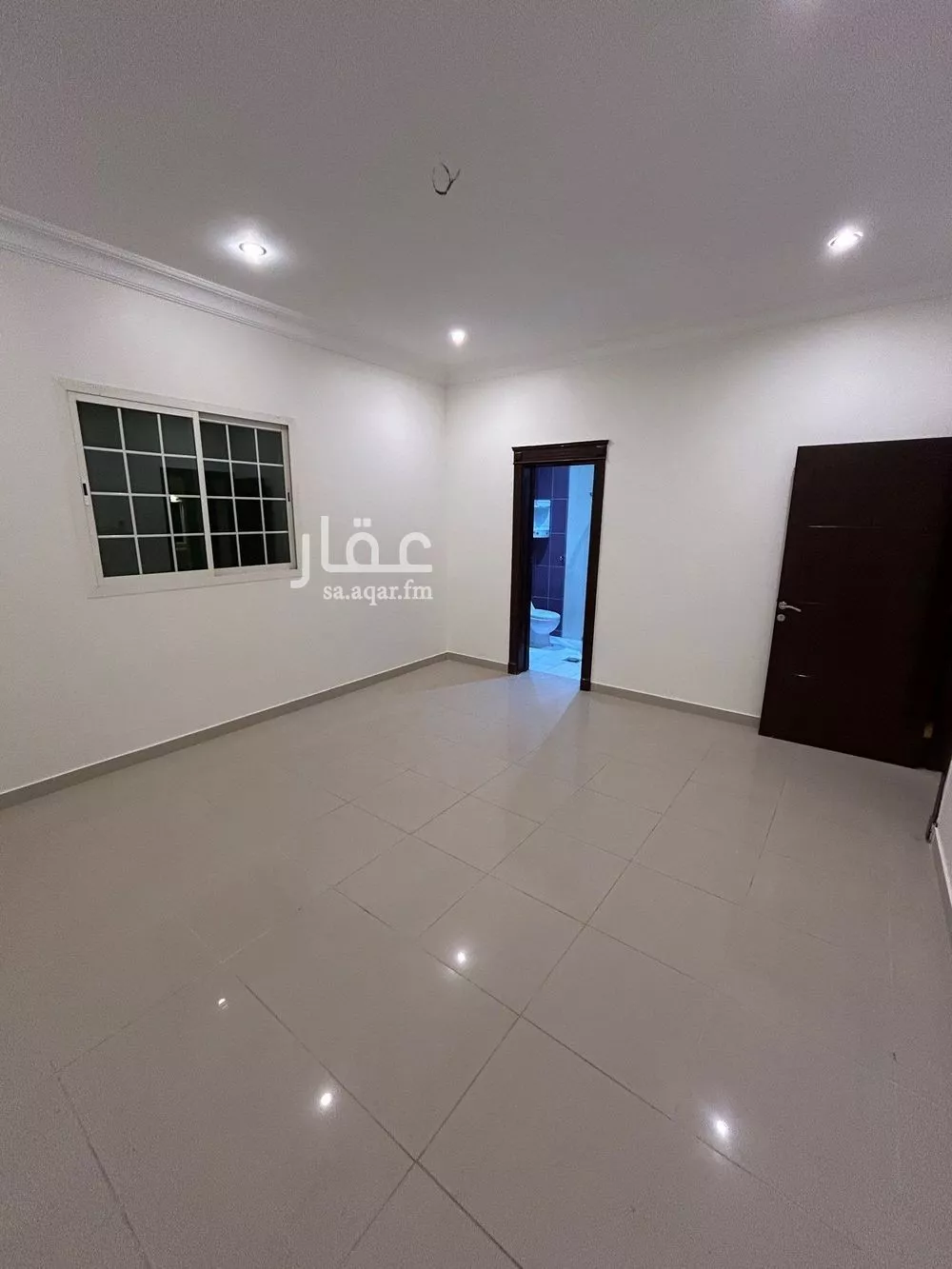 4 bedroom floor in Al Yasmin 7