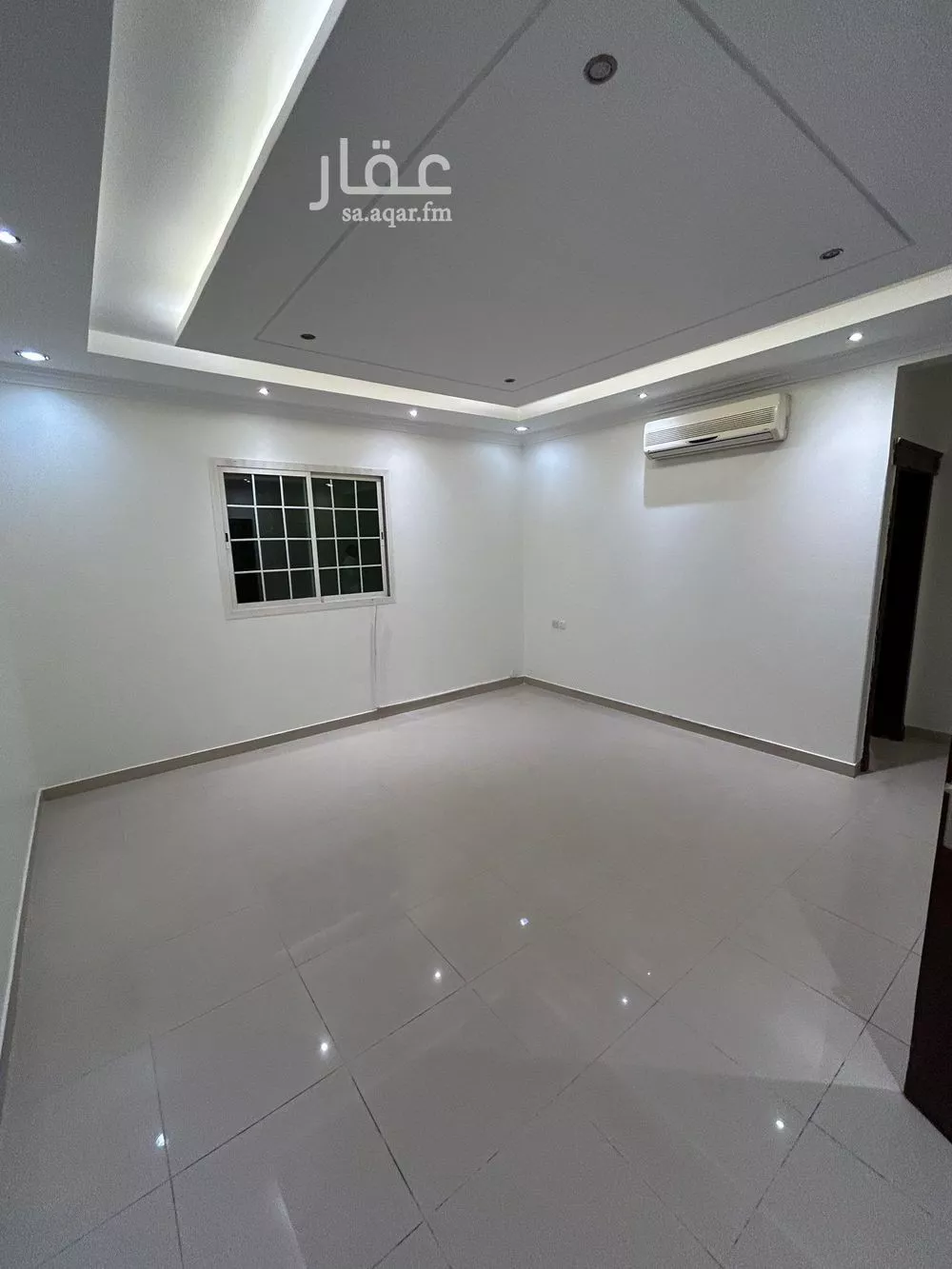 4 bedroom floor in Al Yasmin 9