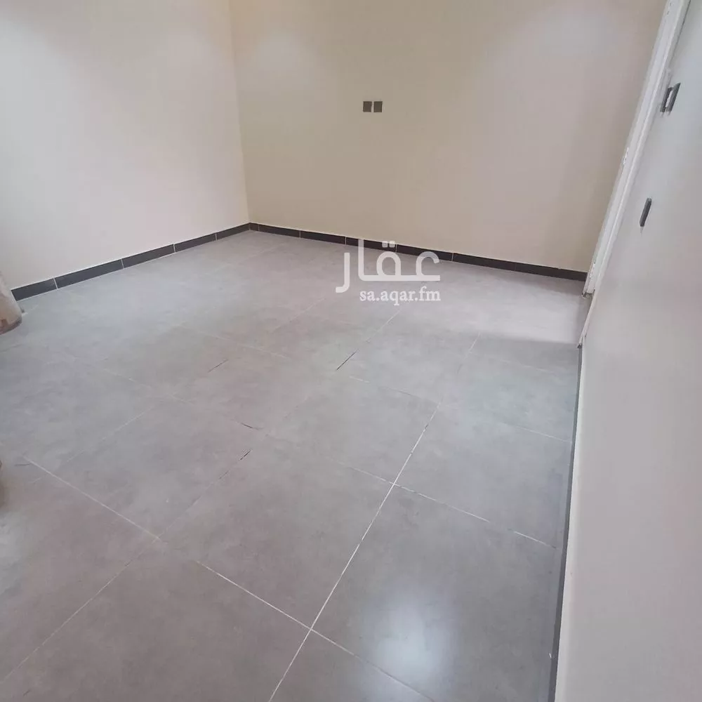1 bedroom apartment in Al Yarmouk 3