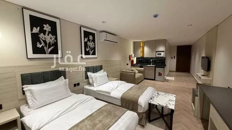 1 bedroom apartment in Al Wurud 9