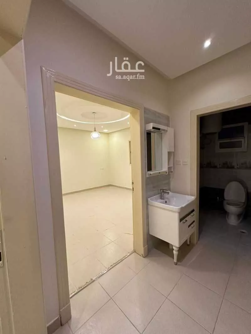 4 bedroom floor in Tuwaiq 5