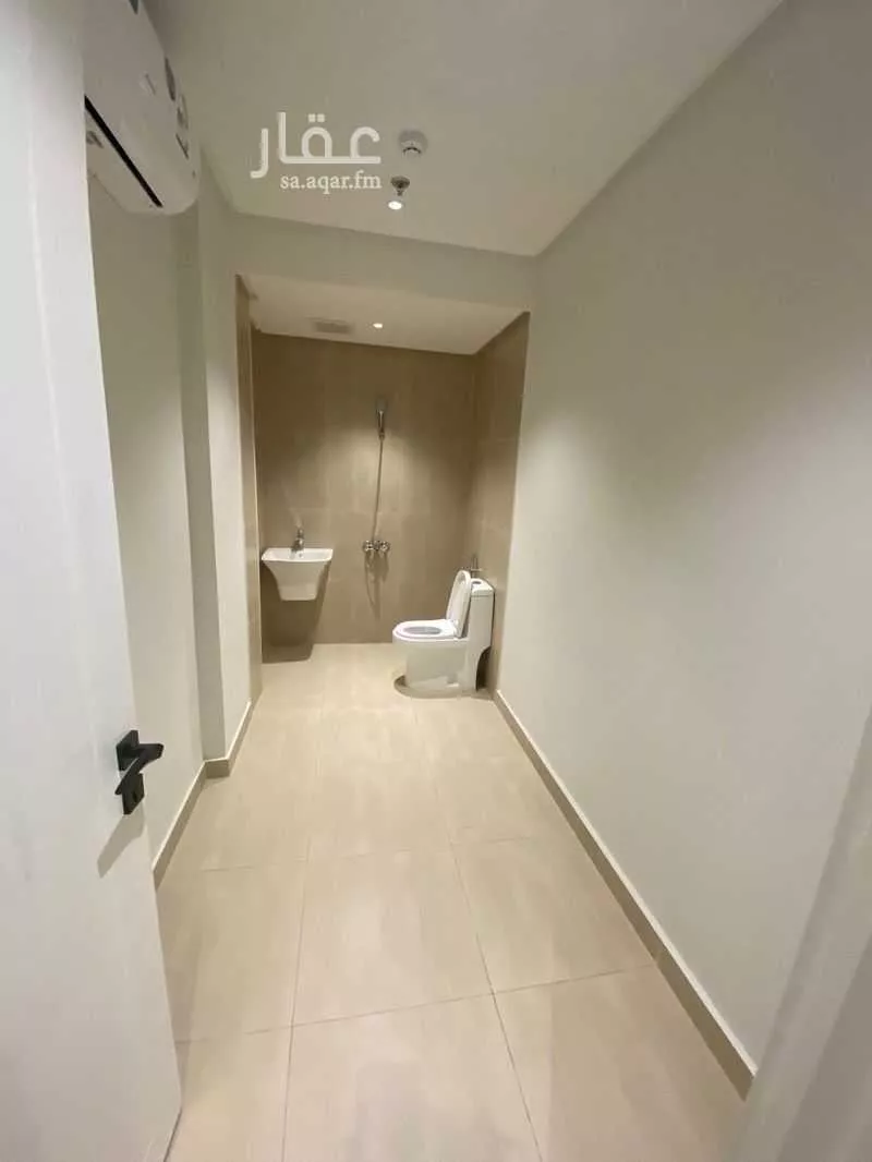3 bedroom apartment in Al Safa 5