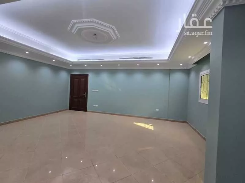 شقة 5 غرف في الرويس 7