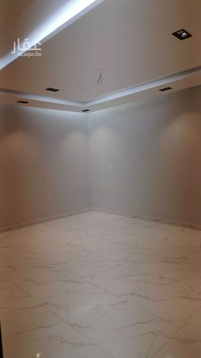 5 bedroom floor in Al Yaqout 4