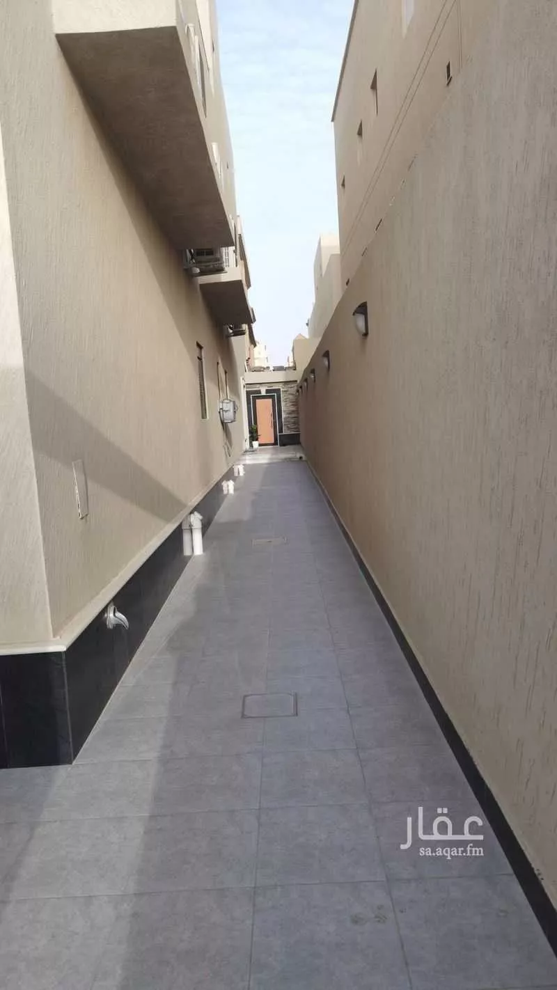 5 bedroom floor in Al Yaqout 5