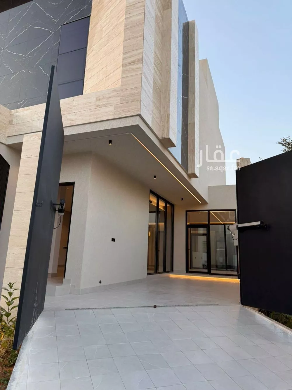 5 bedroom villa in Al Malqa, Riyadh 8