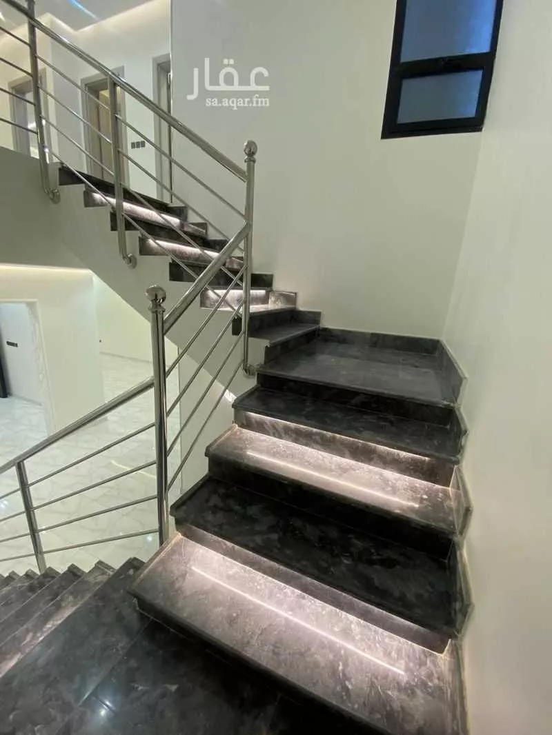 9 bedroom villa in Al Ukayshiyyah 13