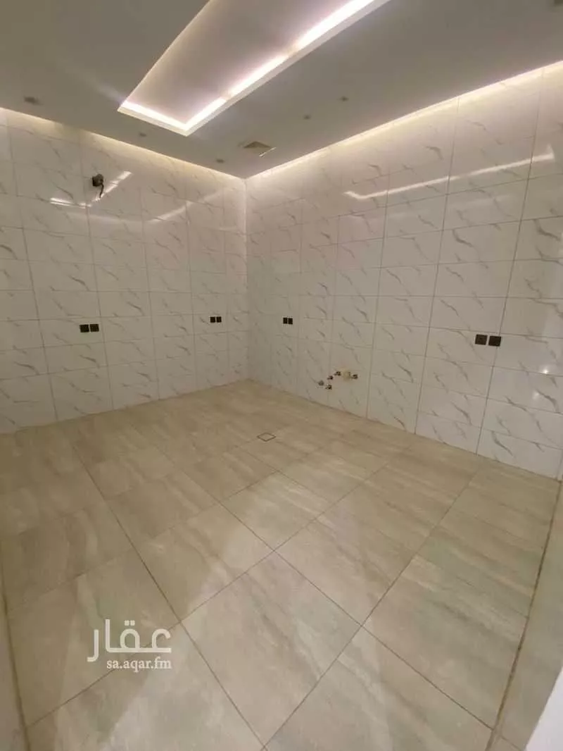9 bedroom villa in Al Ukayshiyyah 15