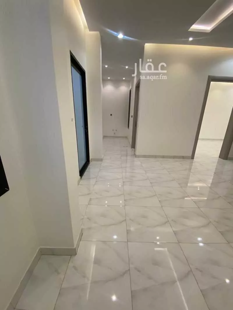 9 bedroom villa in Al Ukayshiyyah 17