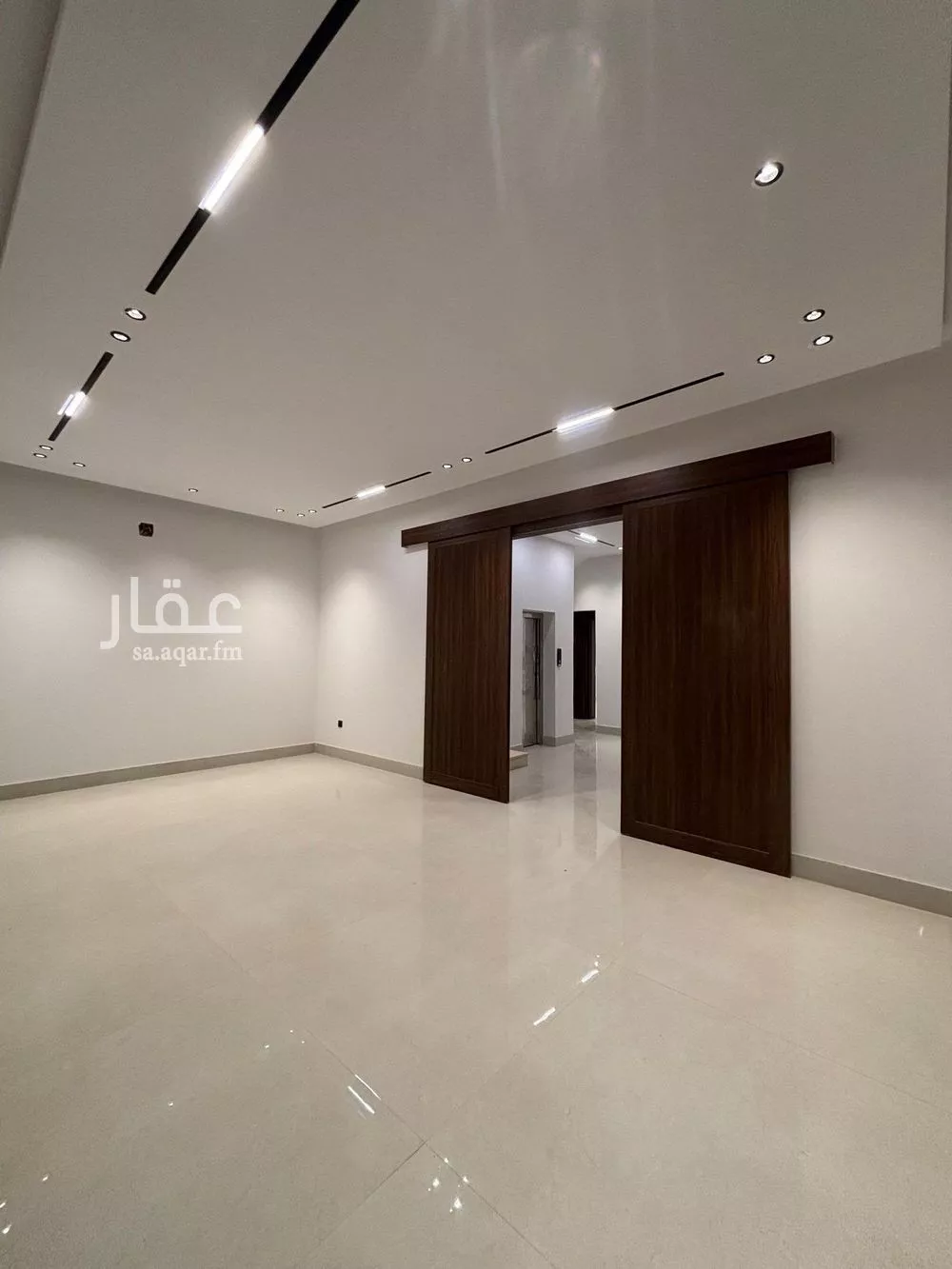 6 bedroom villa in Al Mahdiyyah 7