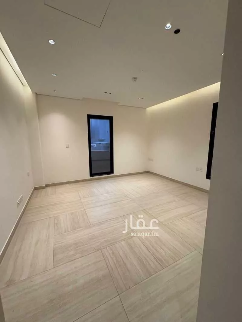 4 bedroom apartment in Al Malqa 11