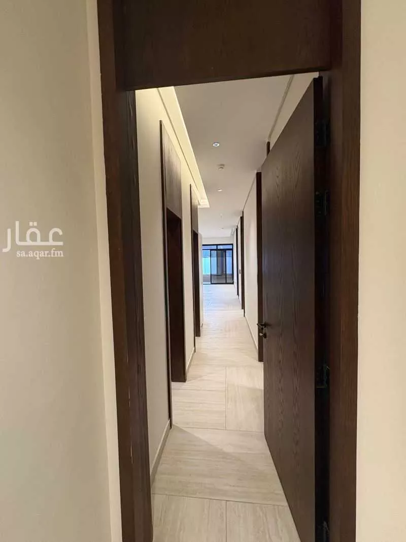 4 bedroom apartment in Al Malqa 8