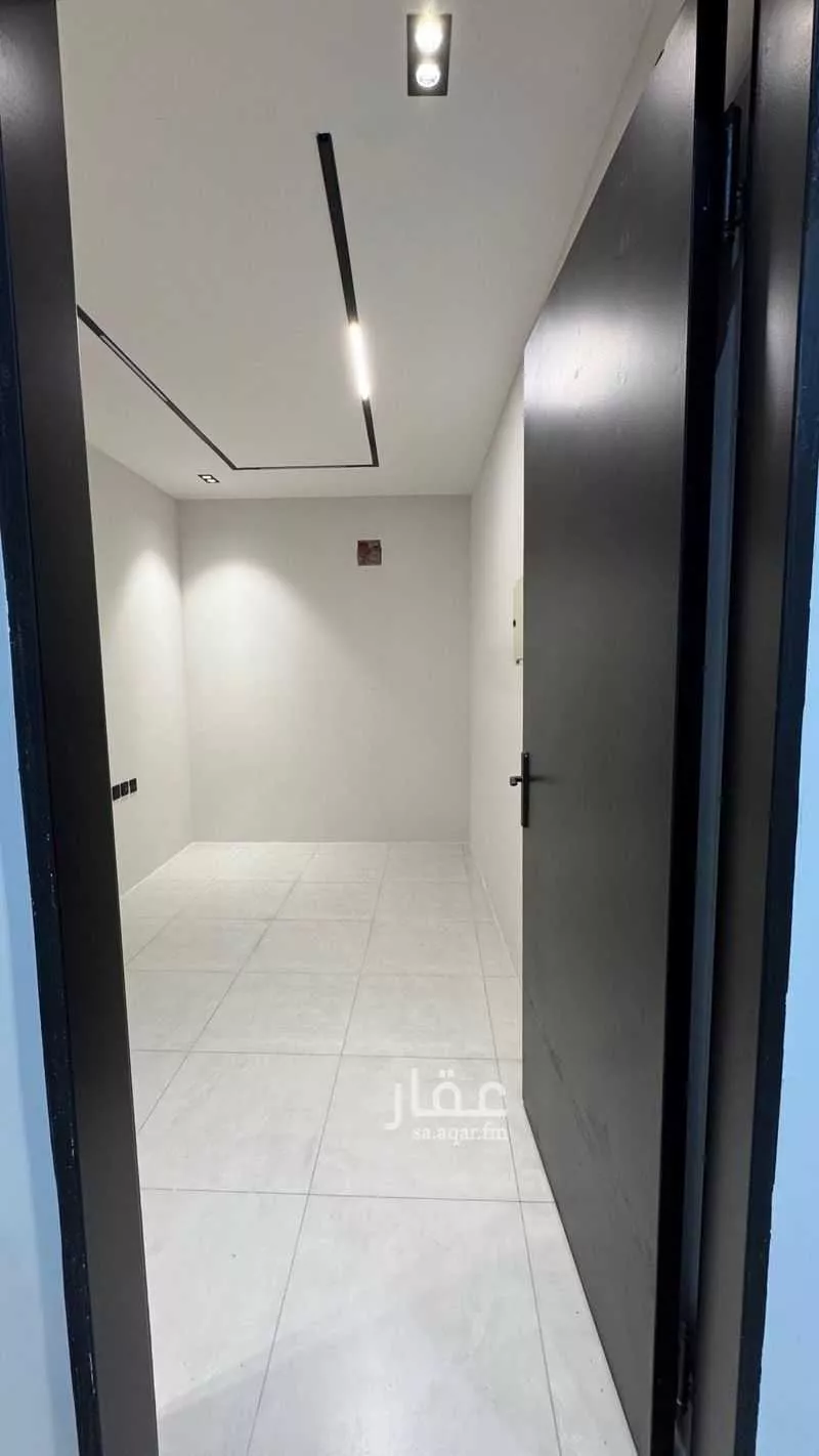 12 bedroom building in Umm Al Hamam Al Sharqi, Riyadh 14